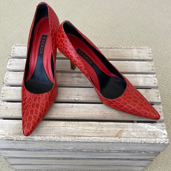 Escada Shoes - ESCADA heels, size 7